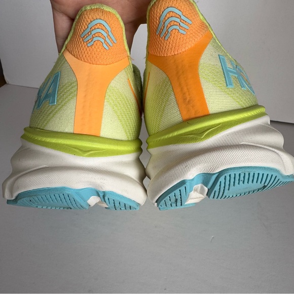 HOKA Women’s CLIFTON 9 Size 12B Neon Green Highlighter Lettuce Solar Flare - Picture 8 of 13